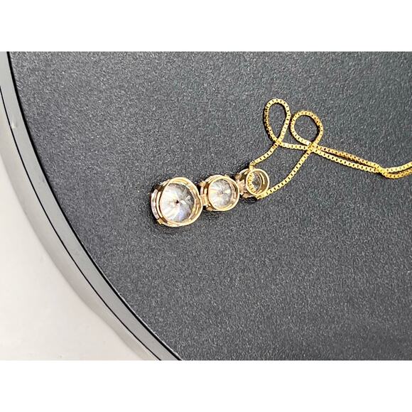 ADL Yellow gold 14K Box Chain Past present future, 3 stone CZ Pendant Necklace - Picture 10 of 13